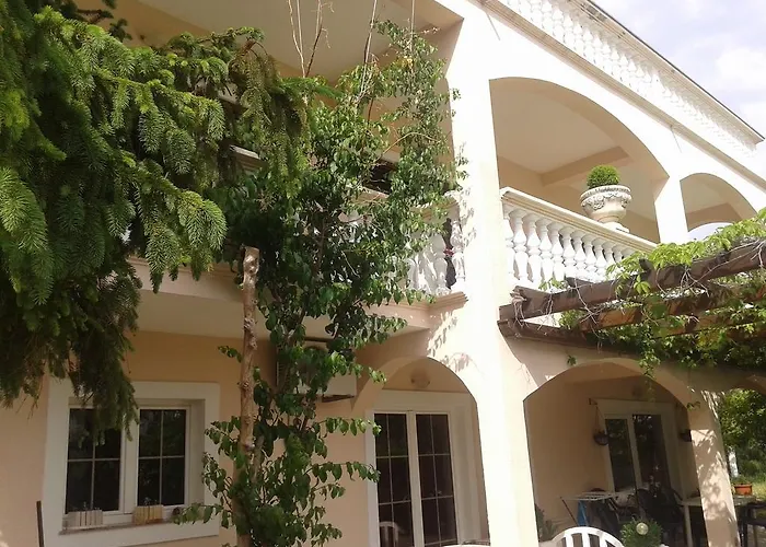 Ivana * Brodarica (Sibenik-Knin)